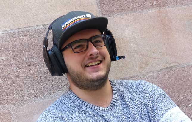 Fahrlehrer_Daniel Online Theorie mit Fahrschullehrer Daniel